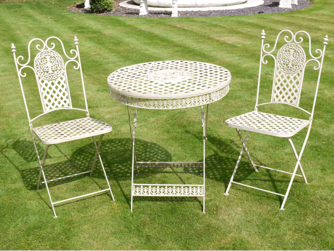 French style patio set in white