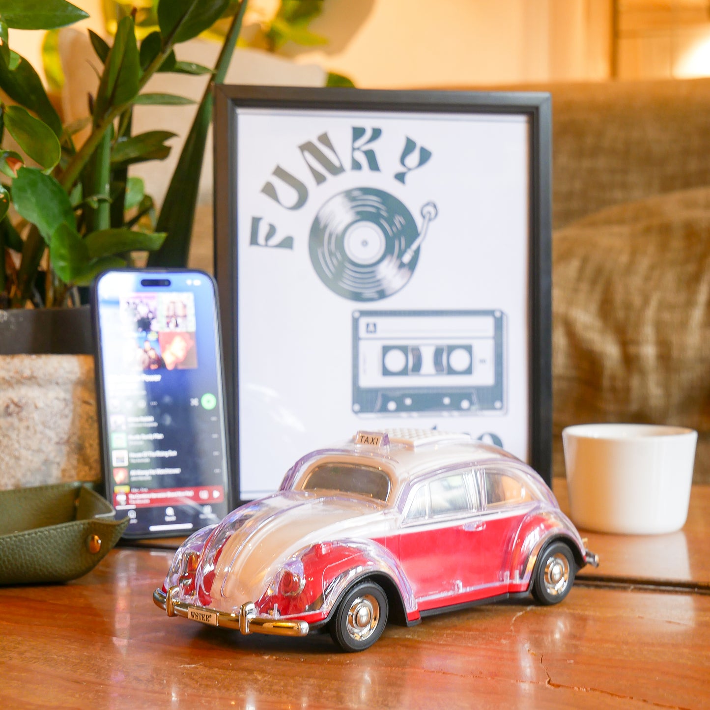 Retro Taxi Bluetooth Speaker